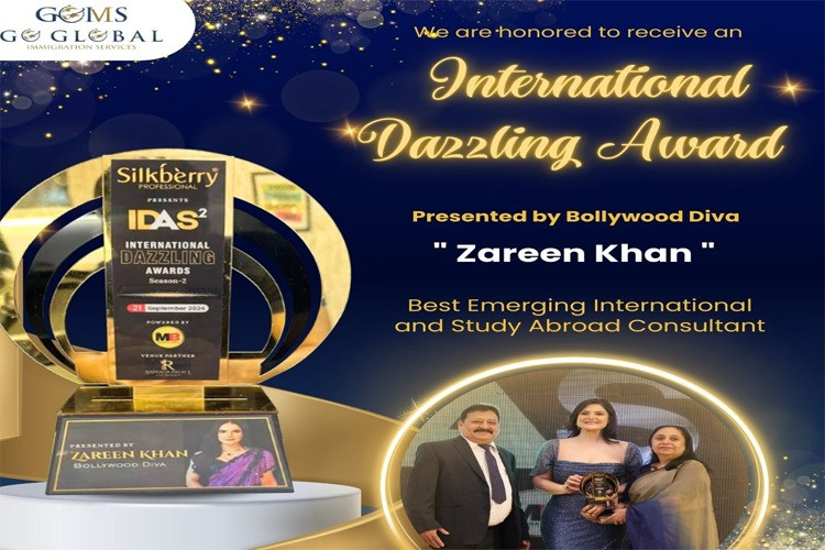 Received the International Dazzling Award from Bollywood diva Zareen Khan!